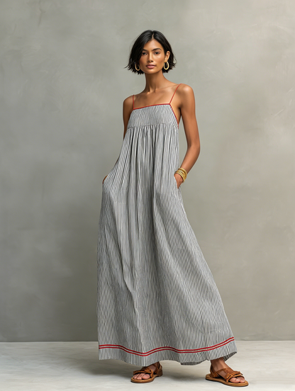 Aurore – robe longue rayée noire