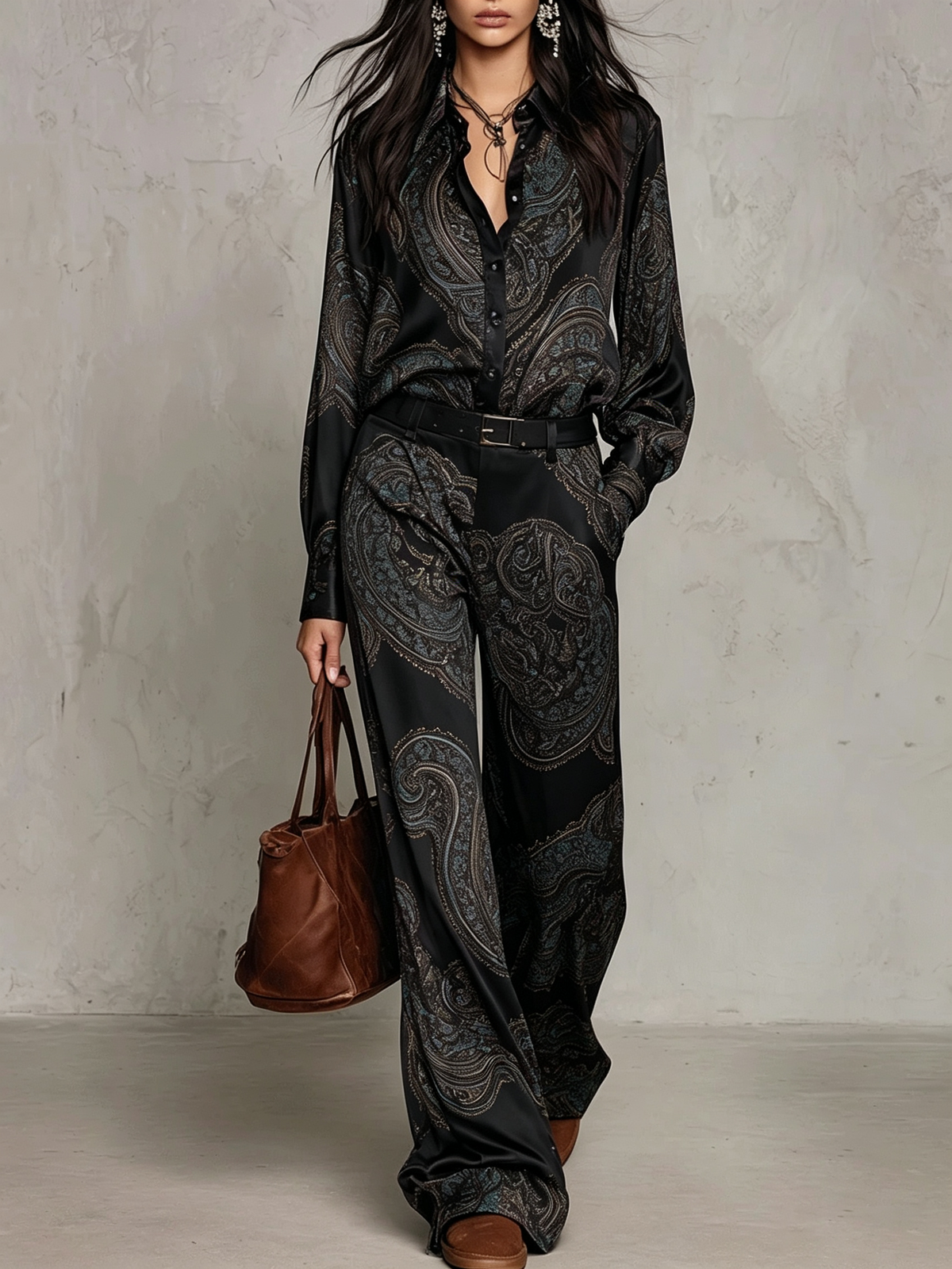 Pascaline | Ensemble Deux Pièces en Satin Imprimé Paisley