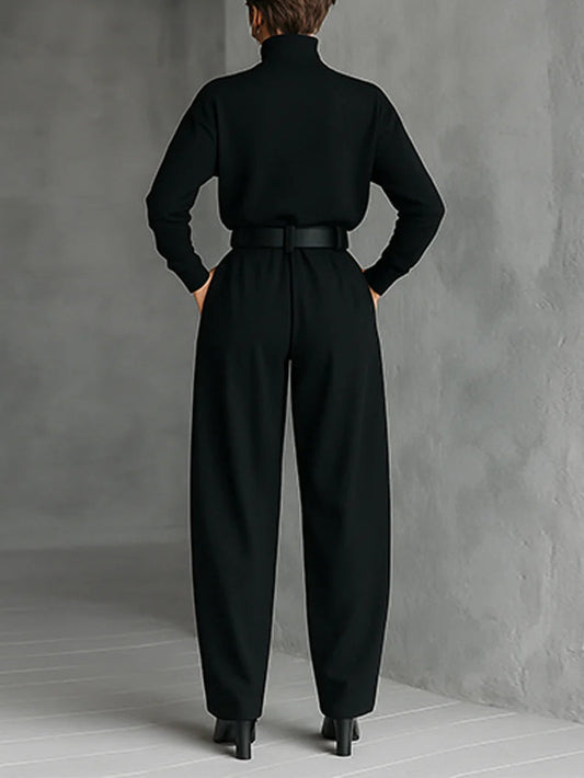 Ismène | Ensemble Tout Noir Col Roulé et Pantalon Droit